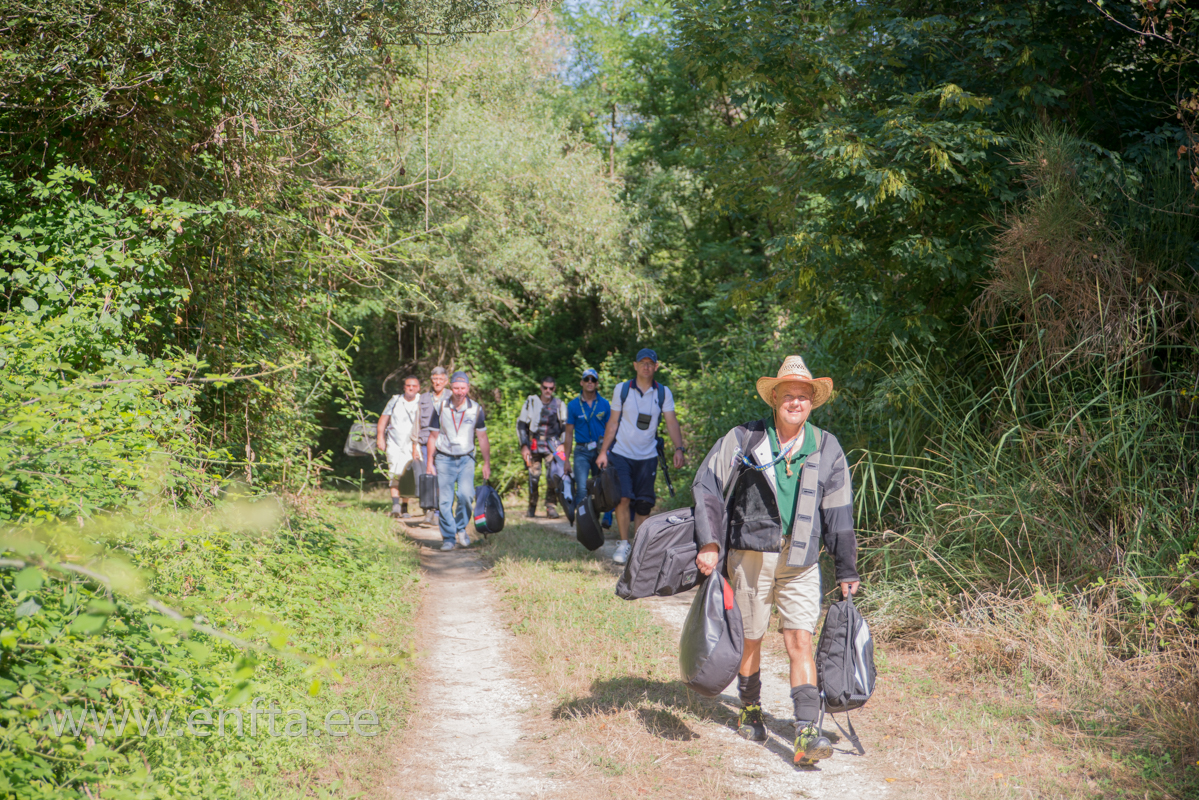 043 Shooters get to their starting lane